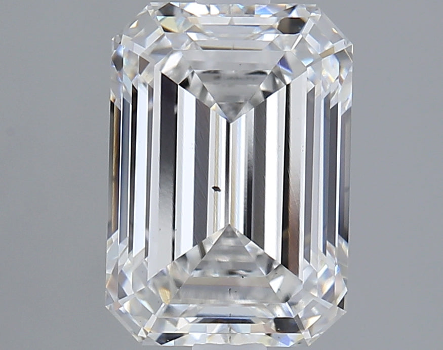 Emerald 2.39 E VS2 Lab Grown Diamond